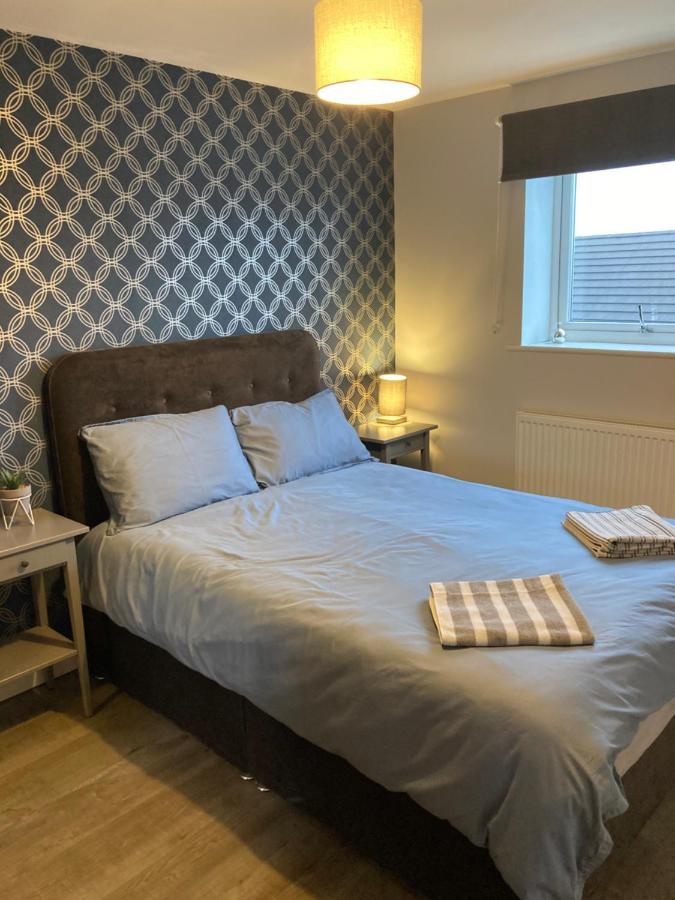 Chapel Court Apartments 캐녹 외부 사진