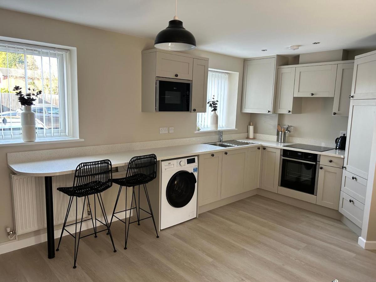 Chapel Court Apartments 캐녹 외부 사진